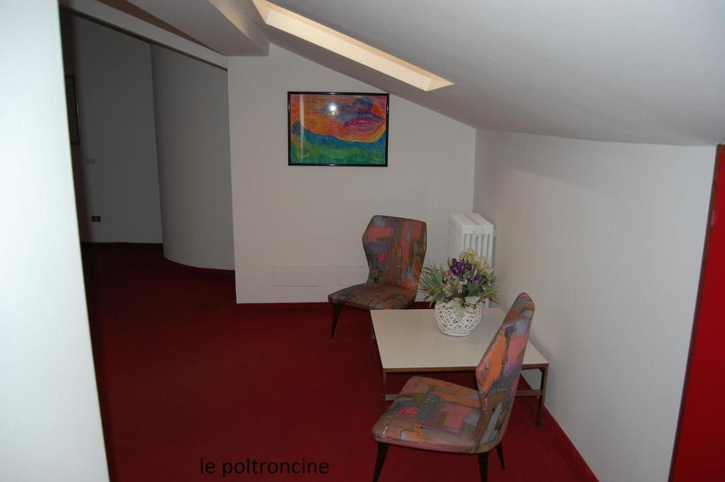 Hotel La Rotonda Pergine Valsugana Habitación foto